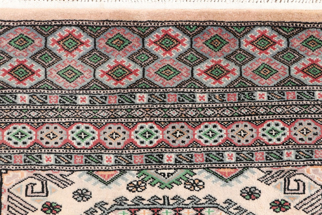 Tan Caucasian 3'  4" x 5'  9" - No. QA18999