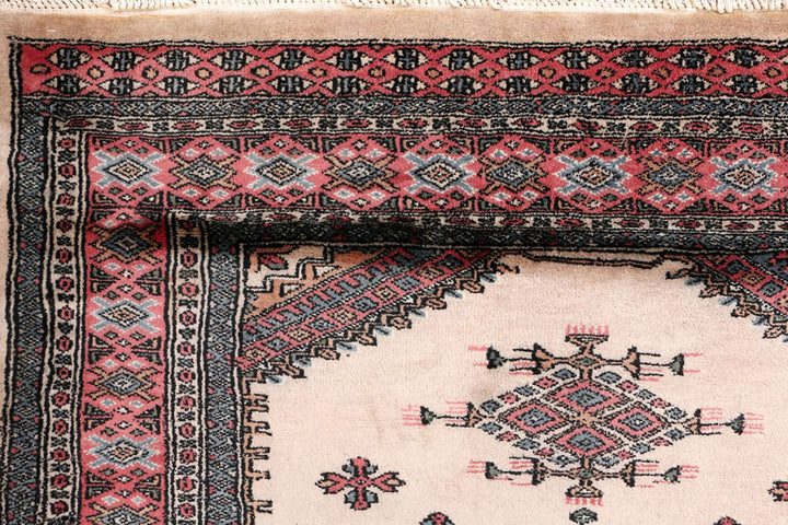 Tan Caucasian 3'  6" x 5'  11" - No. QA50832