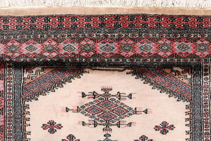 Tan Caucasian 3'  6" x 5'  11" - No. QA50832