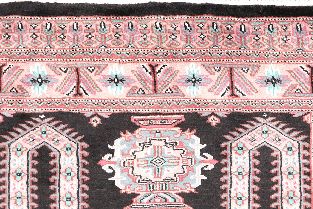 Black Caucasian 3' 2 x 5' 6 - No. 47229