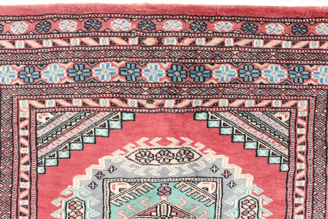 Light Coral Caucasian 3'  2" x 5'  7" - No. QA63912