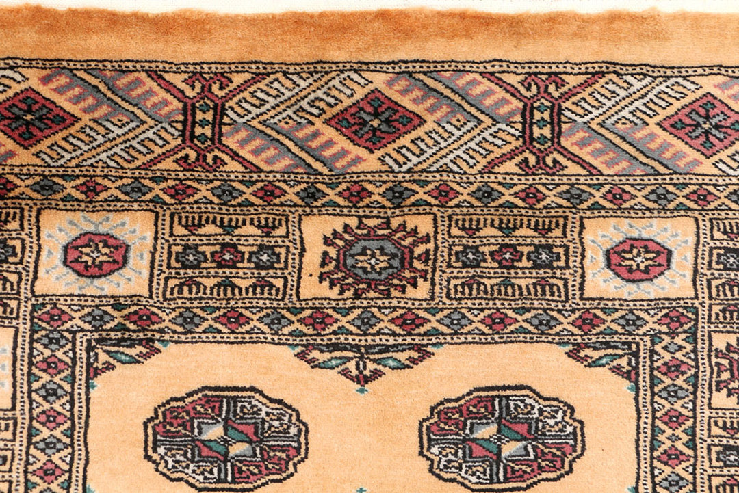 Moccasin Bokhara 3'  1" x 5'  11" - No. QA10402