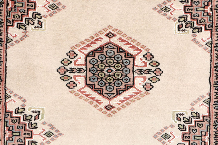 Ivory Jaldar 3' 1 x 4' 10 - No. 47380 - ALRUG Rug Store
