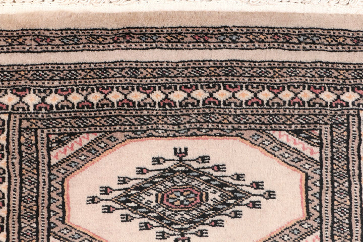 Ivory Jaldar 2' 1 x 5' 10 - No. 47383 - ALRUG Rug Store