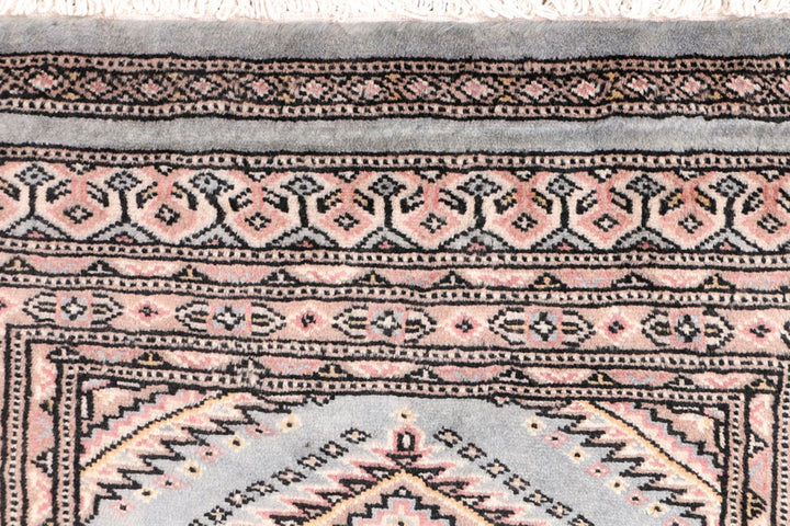 Grey Jaldar 2'  x" 5'  7" - No. QA69531