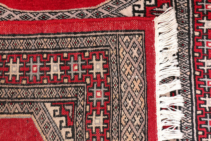 Red Jaldar 2'  2" x 5'  5" - No. QA17677