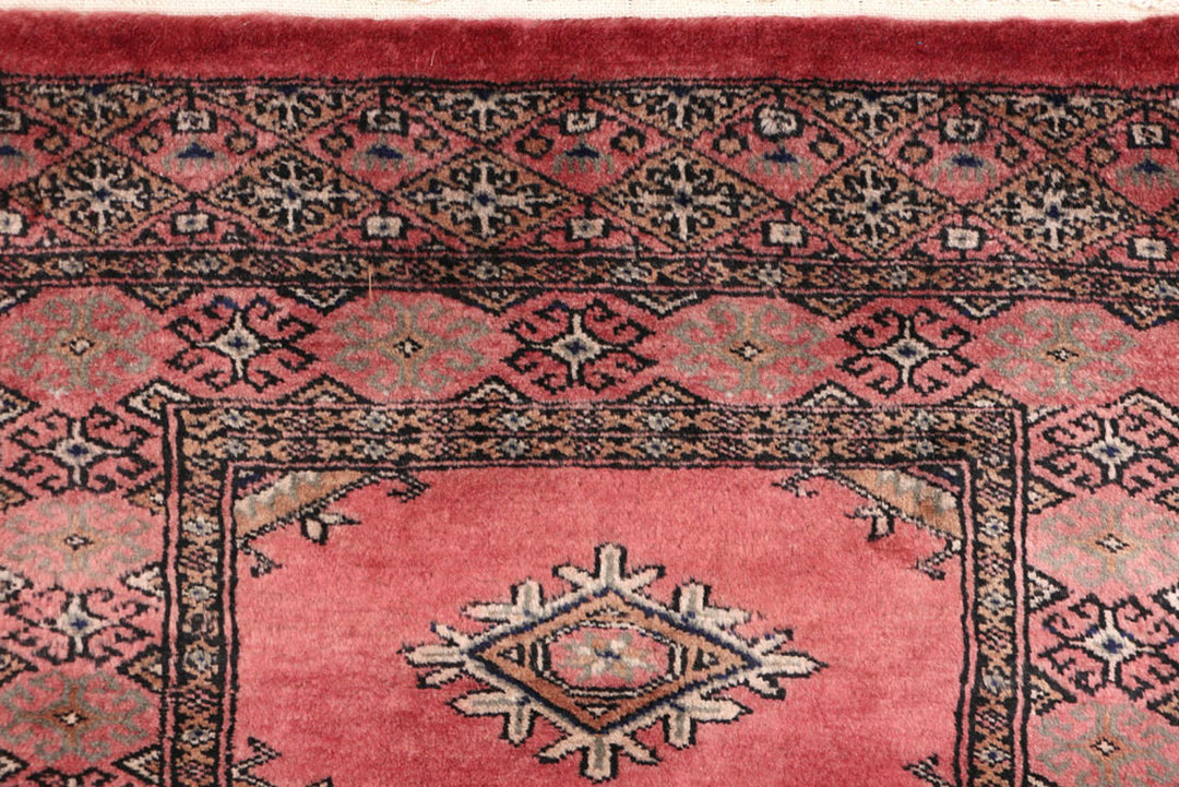 Indian Red Jaldar 2'  x" 5'  10" - No. QA68668