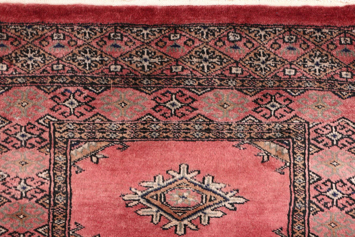 Indian Red Jaldar 2'  x" 5'  10" - No. QA68668