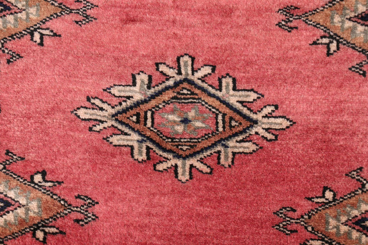 Indian Red Jaldar 2'  x" 5'  10" - No. QA68668