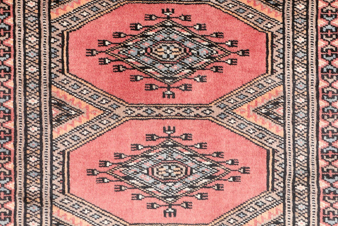 Salmon Jaldar 2'  3" x 5'  11" - No. QA46118