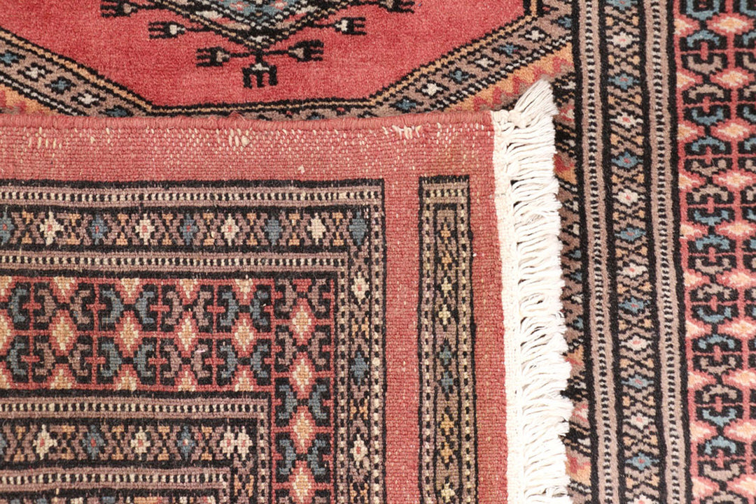 Salmon Jaldar 2'  3" x 5'  11" - No. QA46118