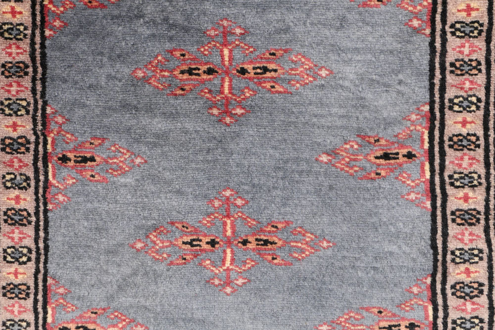 Slate Grey Butterfly 2' 1 x 5' 9 - No. 47399 - ALRUG Rug Store