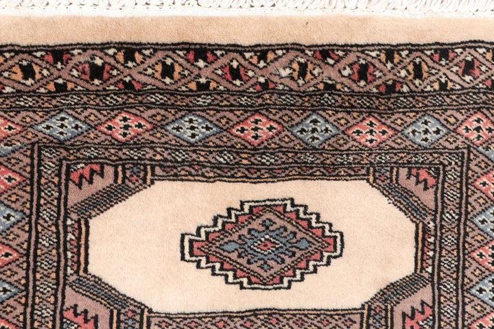 Bisque Jaldar 2' 1 x 6' - No. 47416 - ALRUG Rug Store