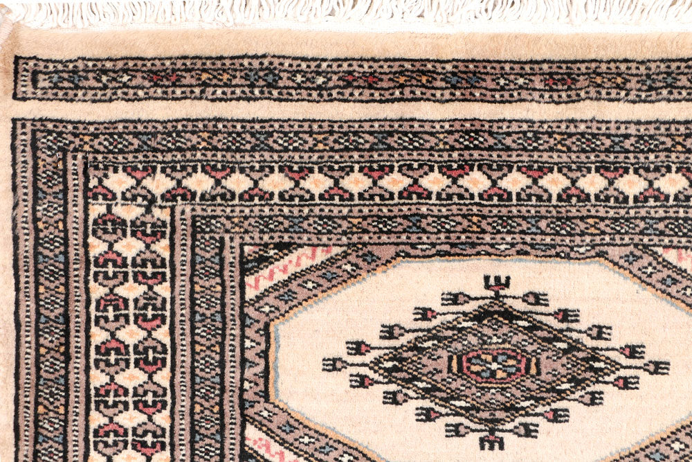 Tan Jaldar 2' 1 x 5' 11 - No. 47419 - ALRUG Rug Store