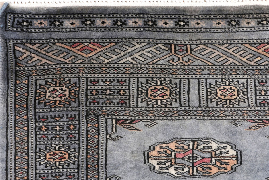 Grey Bokhara 2'  1" x 5'  11" - No. QA17695