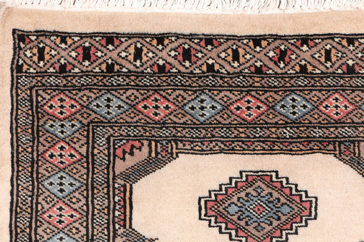 Tan Jaldar 2' x 5' 10 - No. 47436 - ALRUG Rug Store