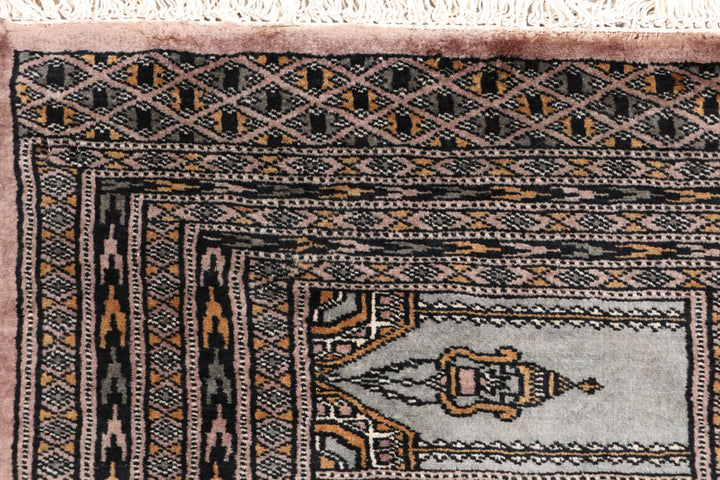 Dark Grey Prayer 2' x 5' 10 - No. 47453 - ALRUG Rug Store