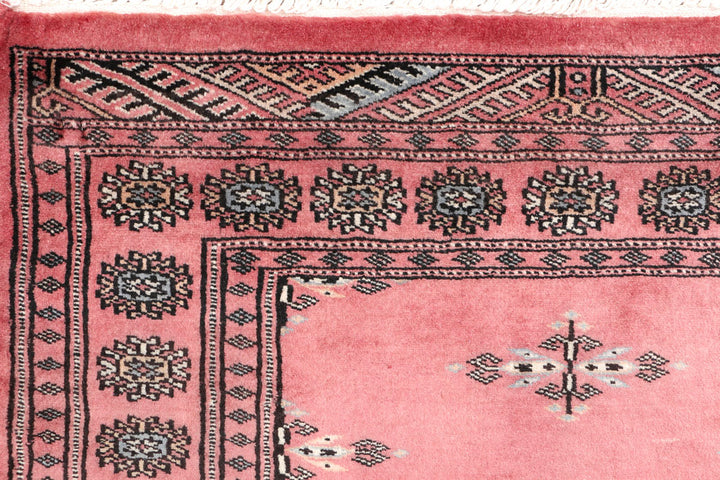 Light Coral Butterfly 2' 6 x 3' 10 - No. 47528 - ALRUG Rug Store