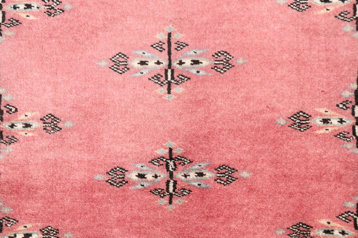 Light Coral Butterfly 2' 6 x 3' 10 - No. 47528 - ALRUG Rug Store