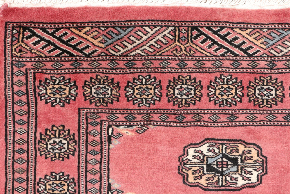 Salmon Bokhara 2' 6 x 3' 10 - No. 47531 - ALRUG Rug Store