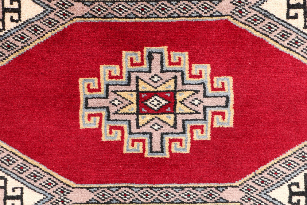 Firebrick Jaldar 2' 6 x 3' 11 - No. 47540 - ALRUG Rug Store