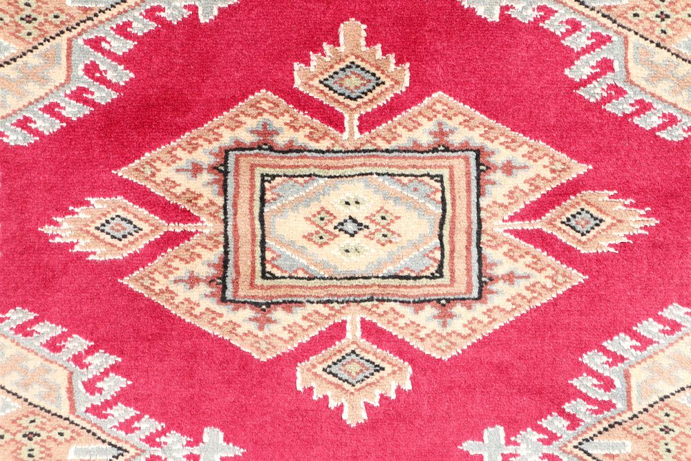Caucasian 2' 7 x 4' - No. 47550 - ALRUG Rug Store
