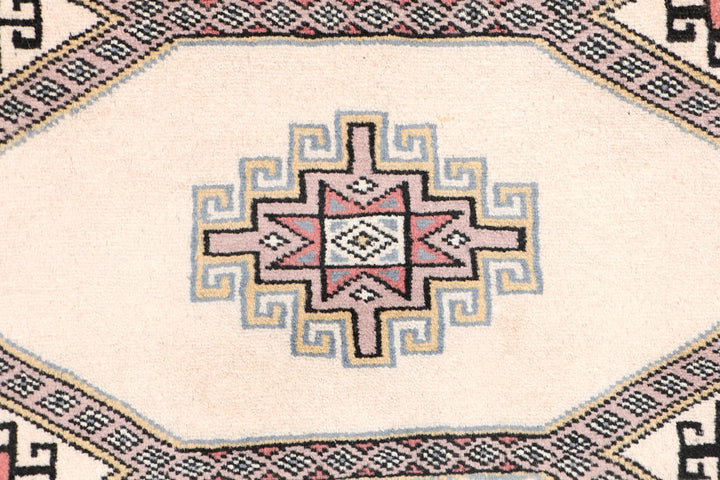Bisque Jaldar 2' 5 x 4' - No. 47551 - ALRUG Rug Store