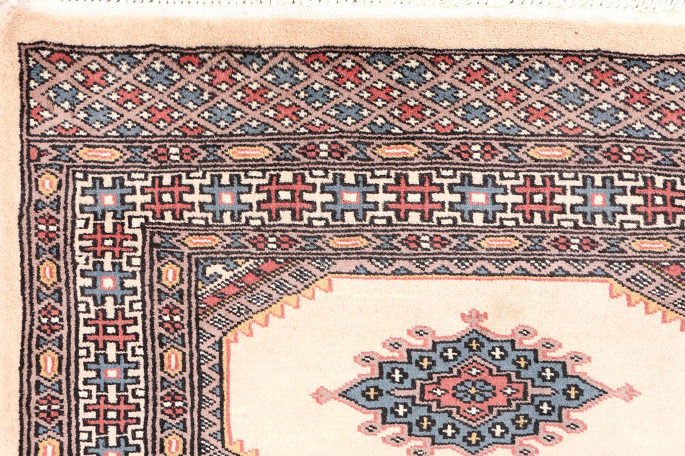 Navajo White Jaldar 2' 7 x 4' 1 - No. 47576 - ALRUG Rug Store