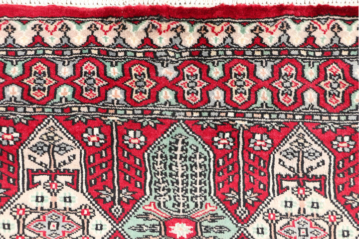 Firebrick Bokhara 2' 7 x 4' - No. 47581 - ALRUG Rug Store