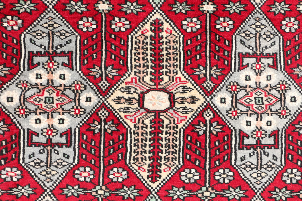Firebrick Bokhara 2' 7 x 4' - No. 47581 - ALRUG Rug Store