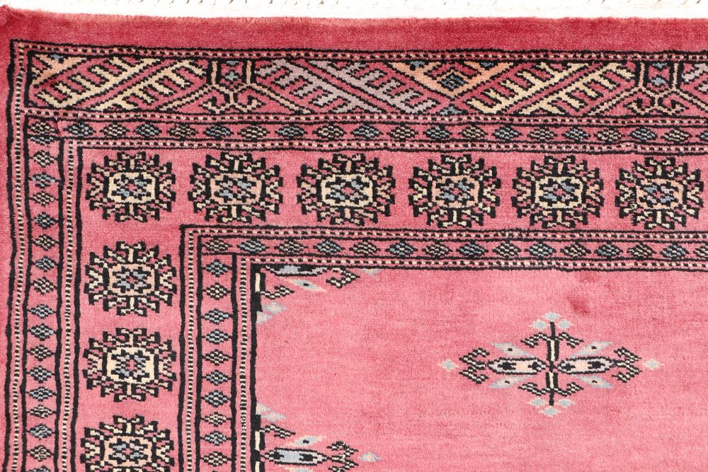 Butterfly 2' 6 x 3' 10 - No. 47586 - ALRUG Rug Store