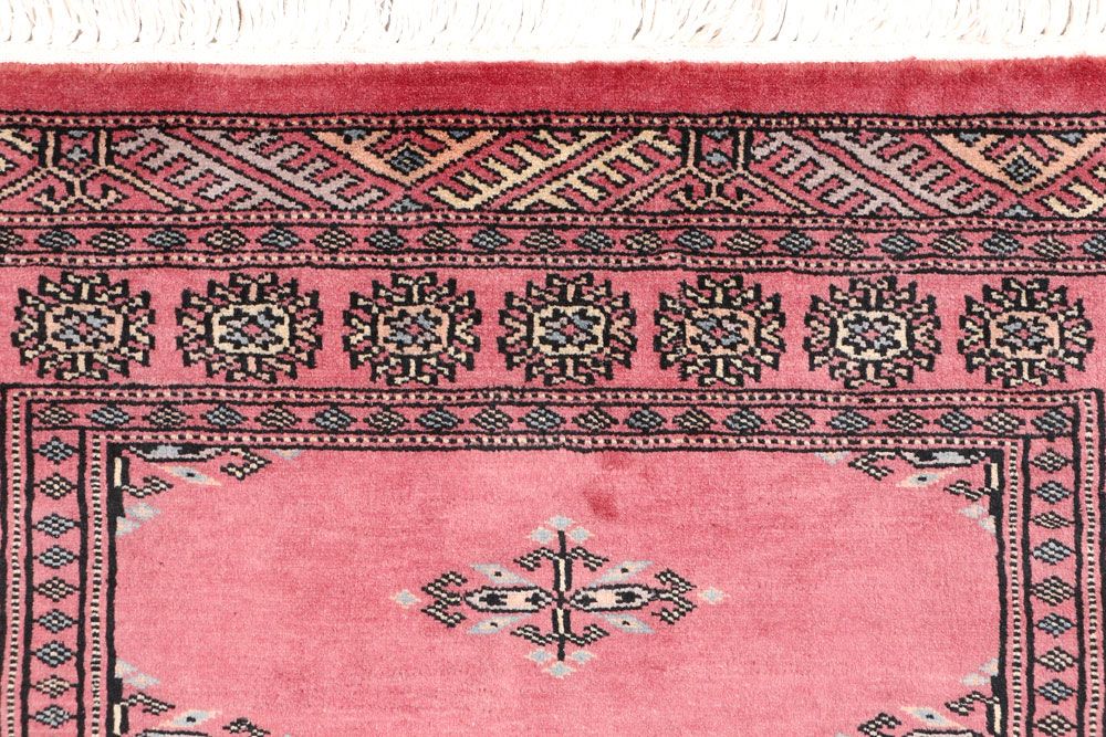 Butterfly 2' 6 x 3' 10 - No. 47586 - ALRUG Rug Store