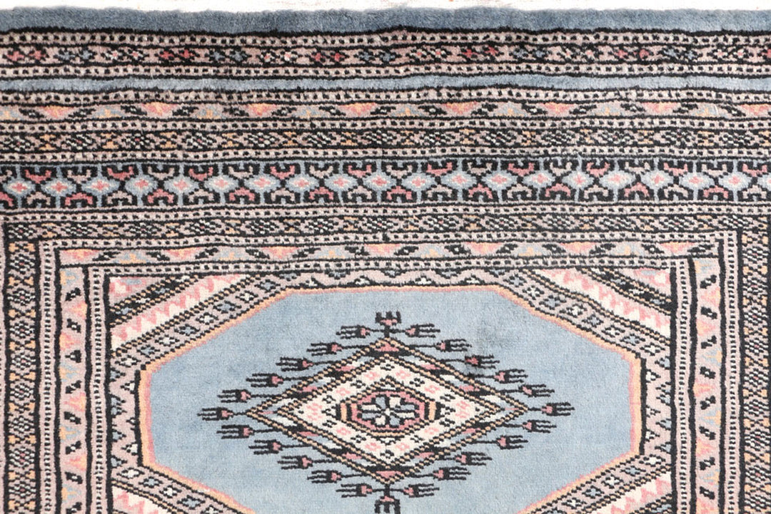 Light Slate Grey Jaldar 2'  7" x 3'  11" - No. QA72180