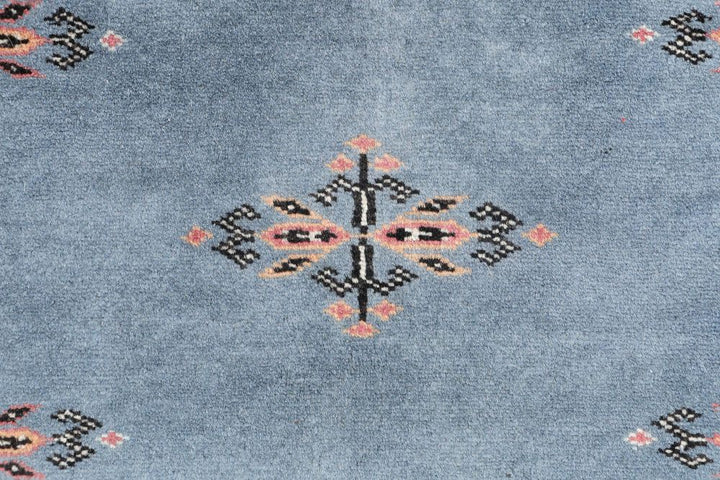 Butterfly 2' 6 x 3' 10 - No. 47625 - ALRUG Rug Store