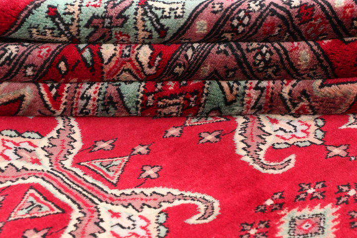 Firebrick Caucasian 6' 3 x 9' 5 - No. 47642 - ALRUG Rug Store