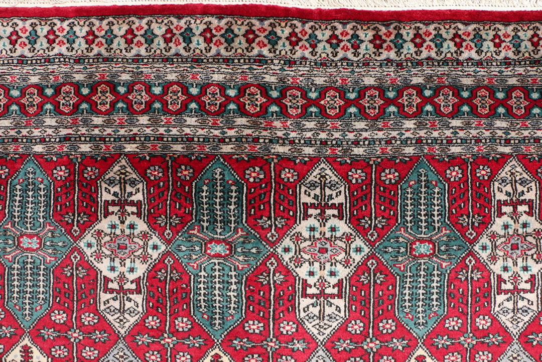 Firebrick Caucasian 6'  3" x 8'  10" - No. QA15967