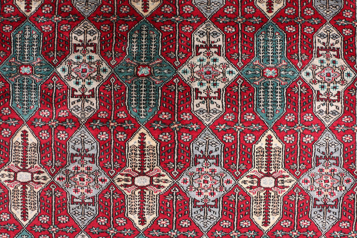 Firebrick Caucasian 6'  3" x 8'  10" - No. QA15967