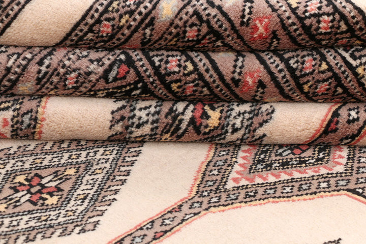 Bisque Jaldar 6' 6 x 9' 10 - No. 47662 - ALRUG Rug Store