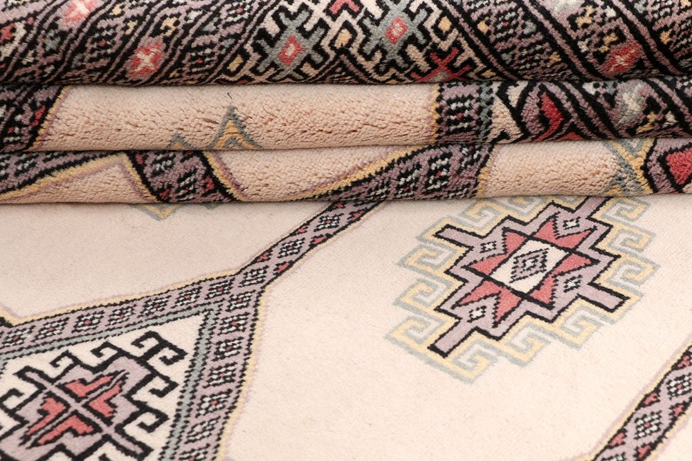 Bisque Jaldar 6' 7 x 10' - No. 47684 - ALRUG Rug Store