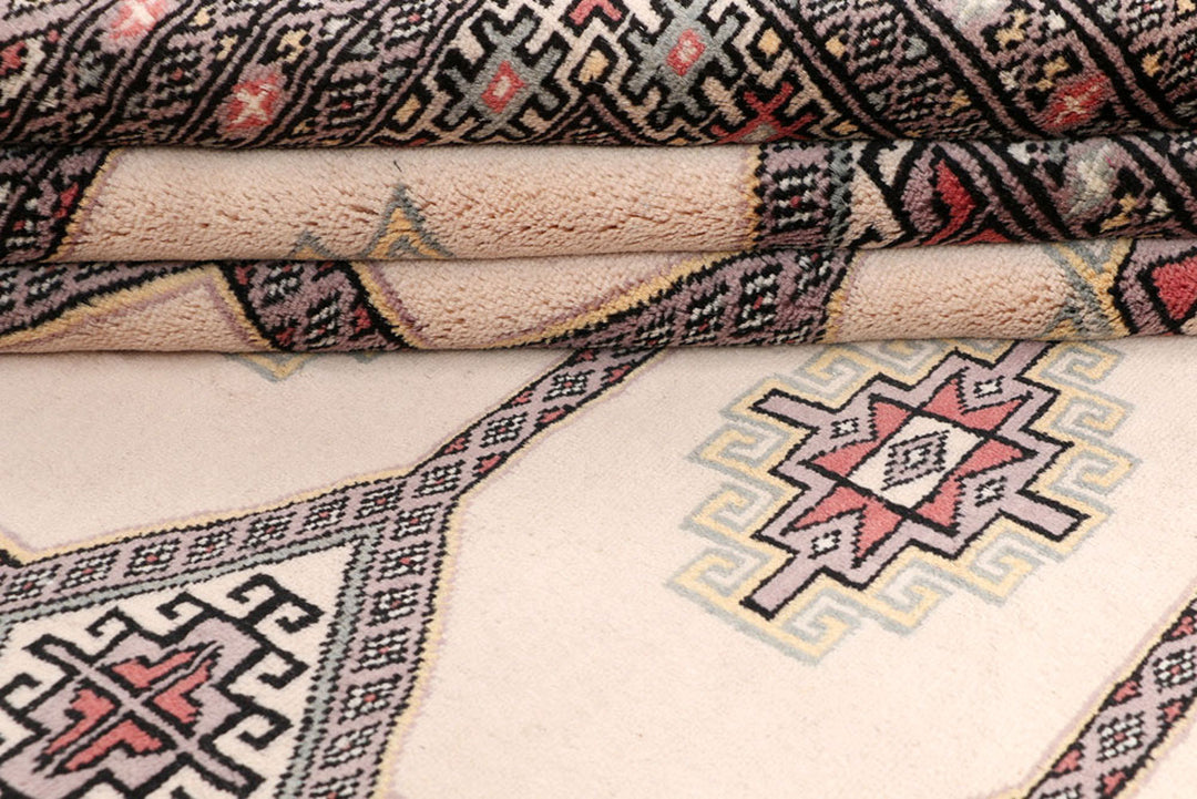 Bisque Jaldar 6'  7" x 10' " - No. QA53253