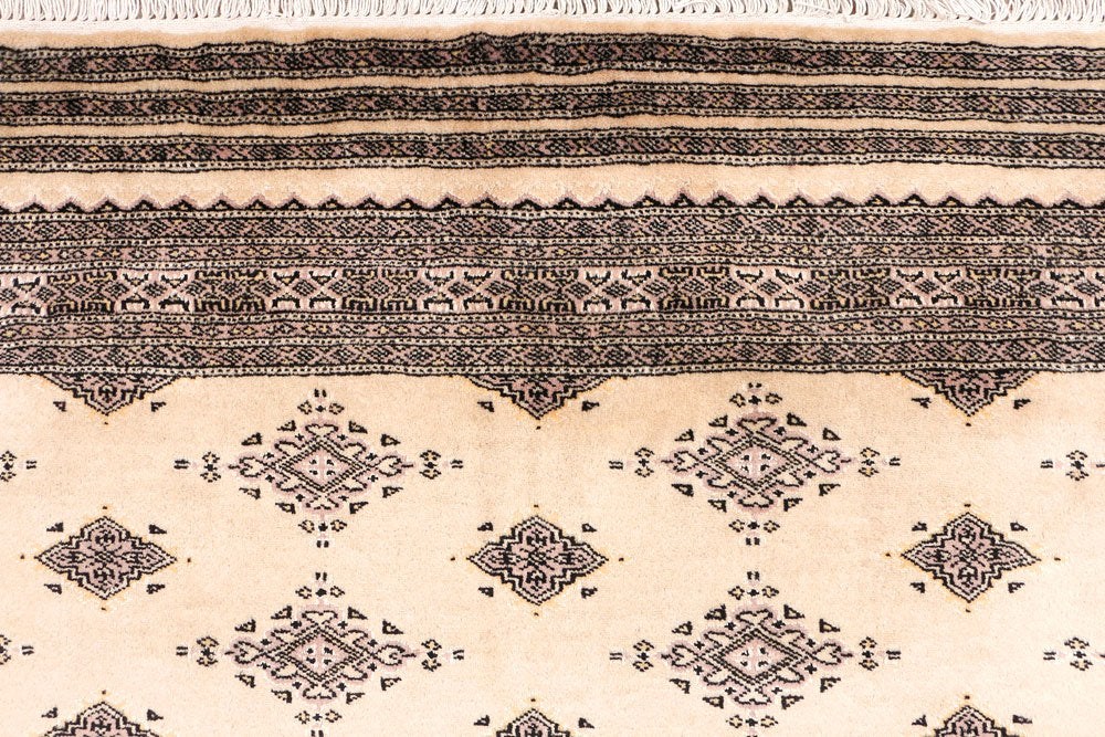 Navajo White Jaldar 6' 6 x 10' 5 - No. 47691 - ALRUG Rug Store