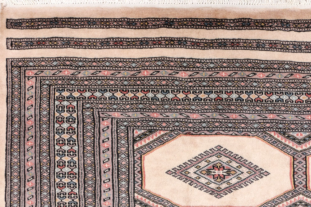 Bisque Jaldar 6' 7 x 9' 9 - No. 47700 - ALRUG Rug Store