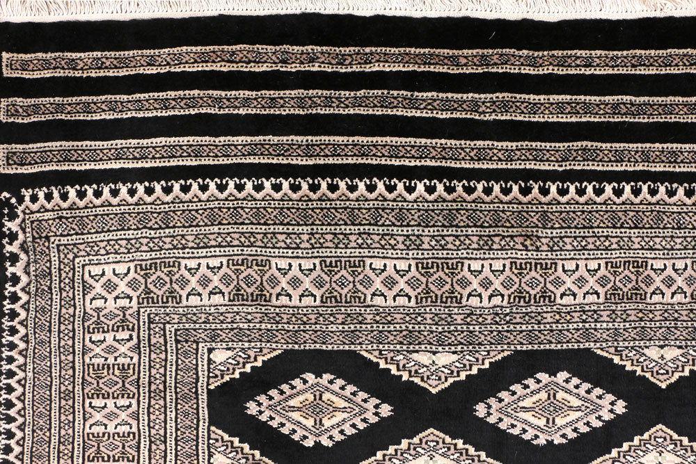 Black Jaldar 6' 11 x 10' 1 - No. 47702 - ALRUG Rug Store
