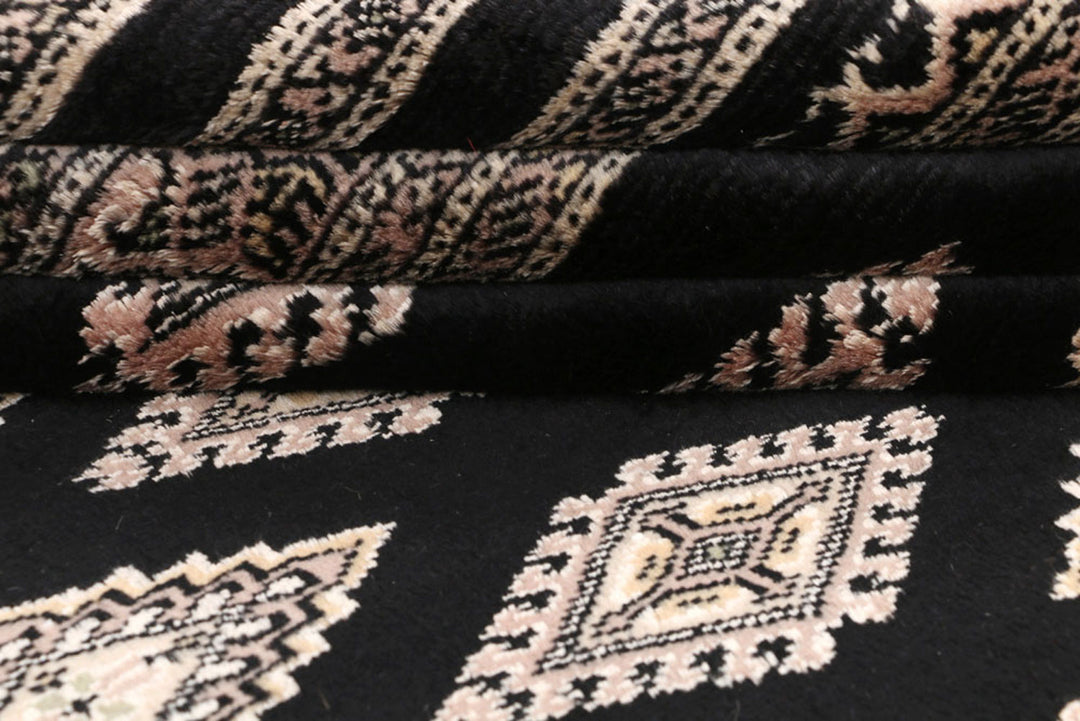 Black Jaldar 6'  11" x 10'  1" - No. QA86767