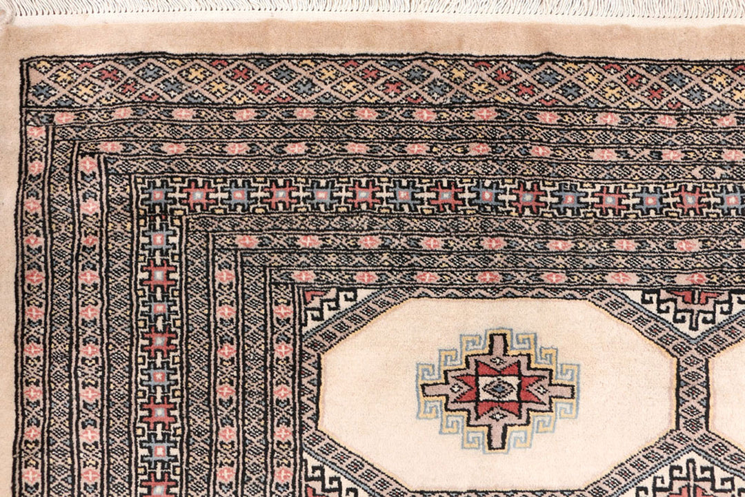 Bisque Jaldar 6'  8" x 10'  4" - No. QA52135