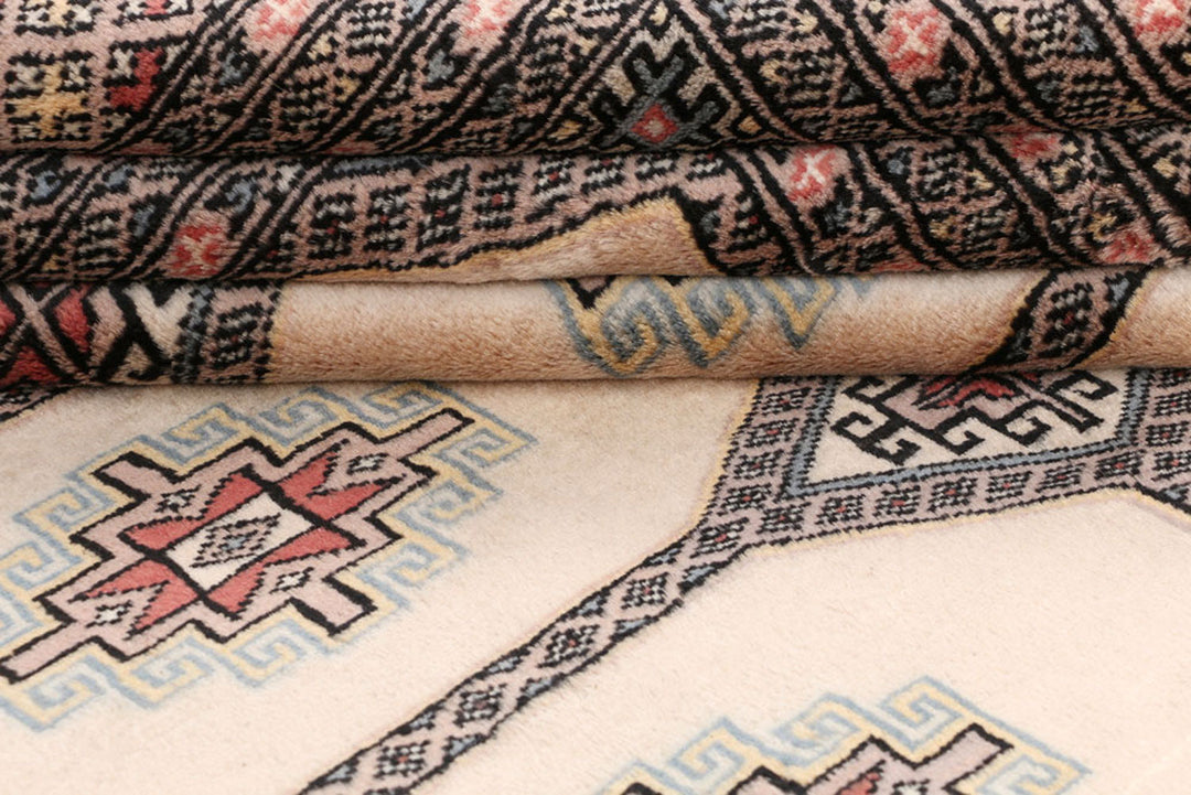 Bisque Jaldar 6'  8" x 10'  4" - No. QA52135