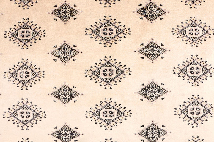 Bisque Jaldar 6' 8 x 10' 2 - No. 47728 - ALRUG Rug Store