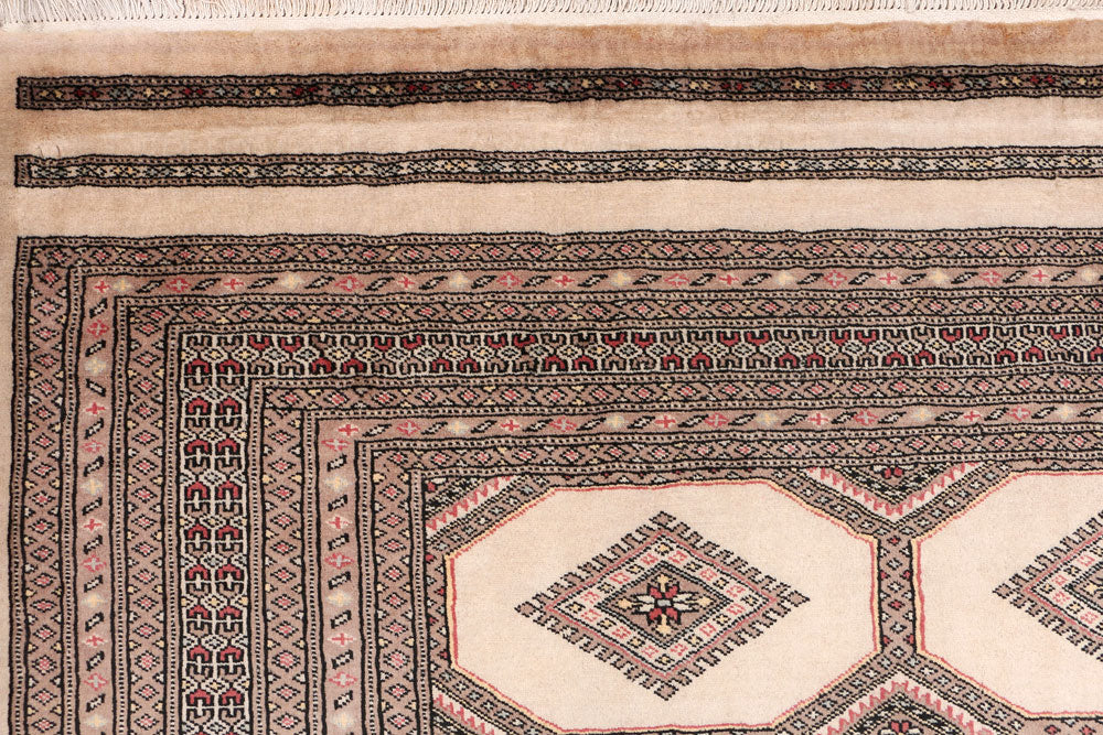 Navajo White Jaldar 6' 7 x 10' 5 - No. 47757 - ALRUG Rug Store