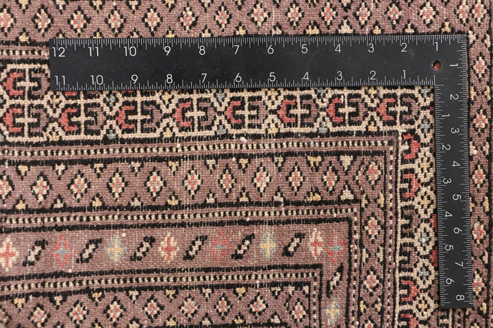 Navajo White Jaldar 6'  7" x 10'  5" - No. QA95585