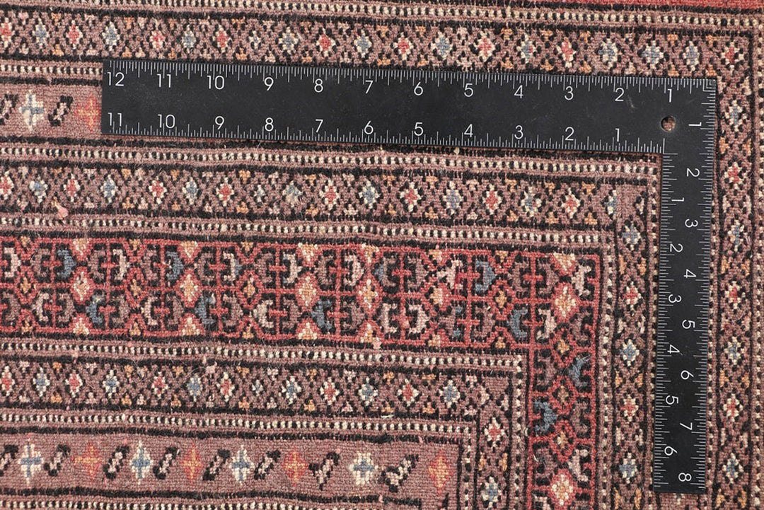 Salmon Jaldar 6'  9" x 10' " - No. QA27179